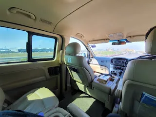 Silver Voyage Limousine Silver Voyage Limousine